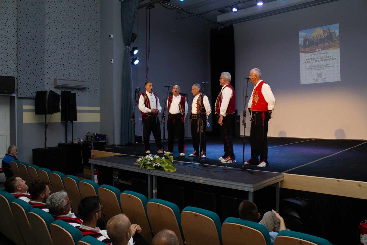 518181937_1148073960680343_896947668704291070_n.jpg - 308,84 kB